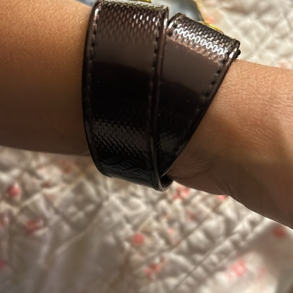 Louis Vuitton Bracelets. Can be worn separate or snapped together. Sm-Med Size. - Picture 5 of 13